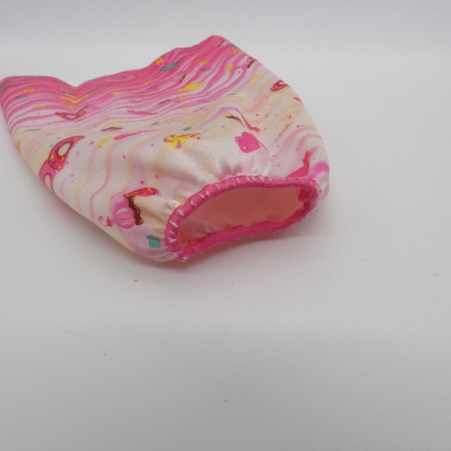 Barbie Dreamtopia Sweetville Kingdom Princess Tea Party Doll Skirt Pink Candy