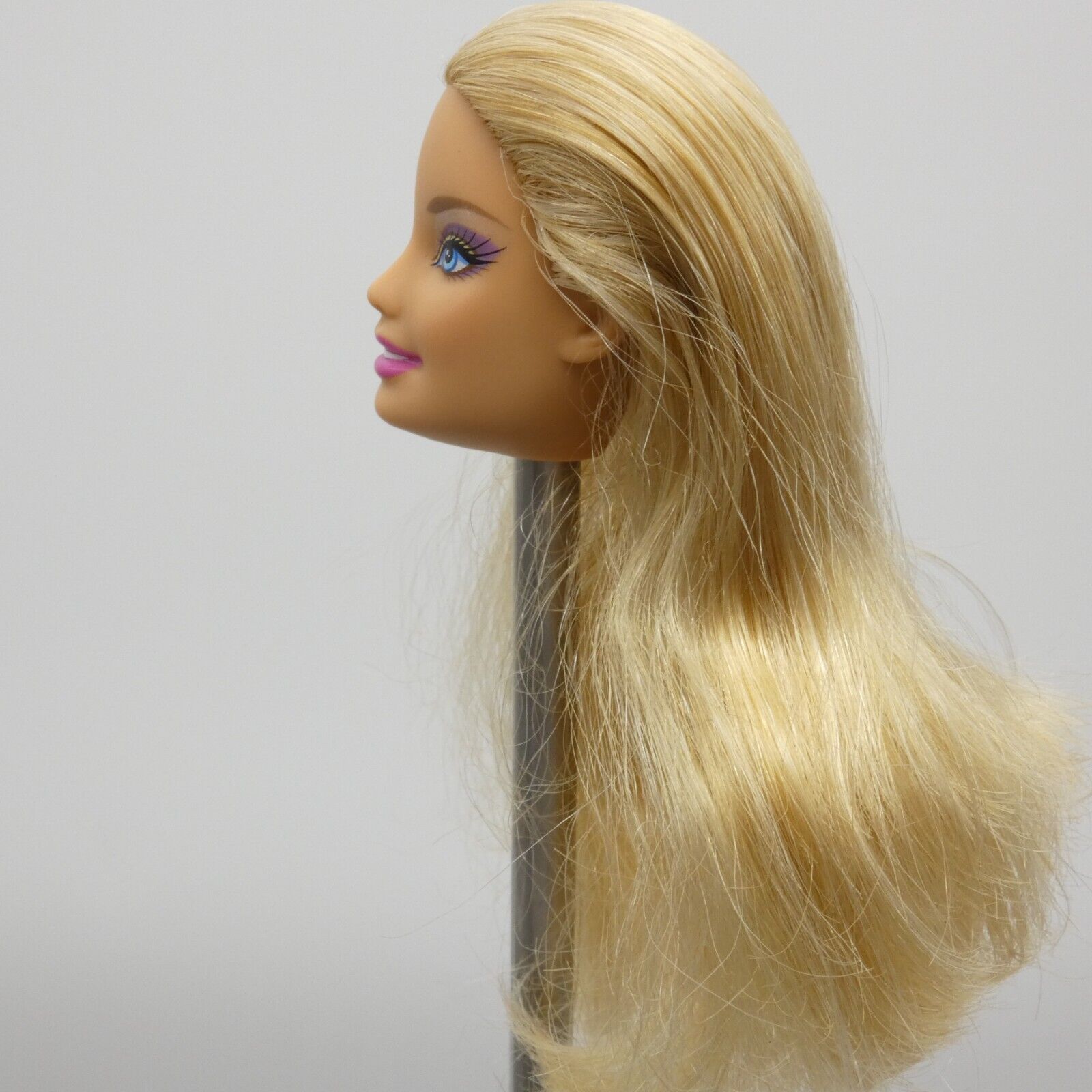 Barbie Doll Generation Girl CEO Face 1998 Head Only Blonde Purple Eyeshadow