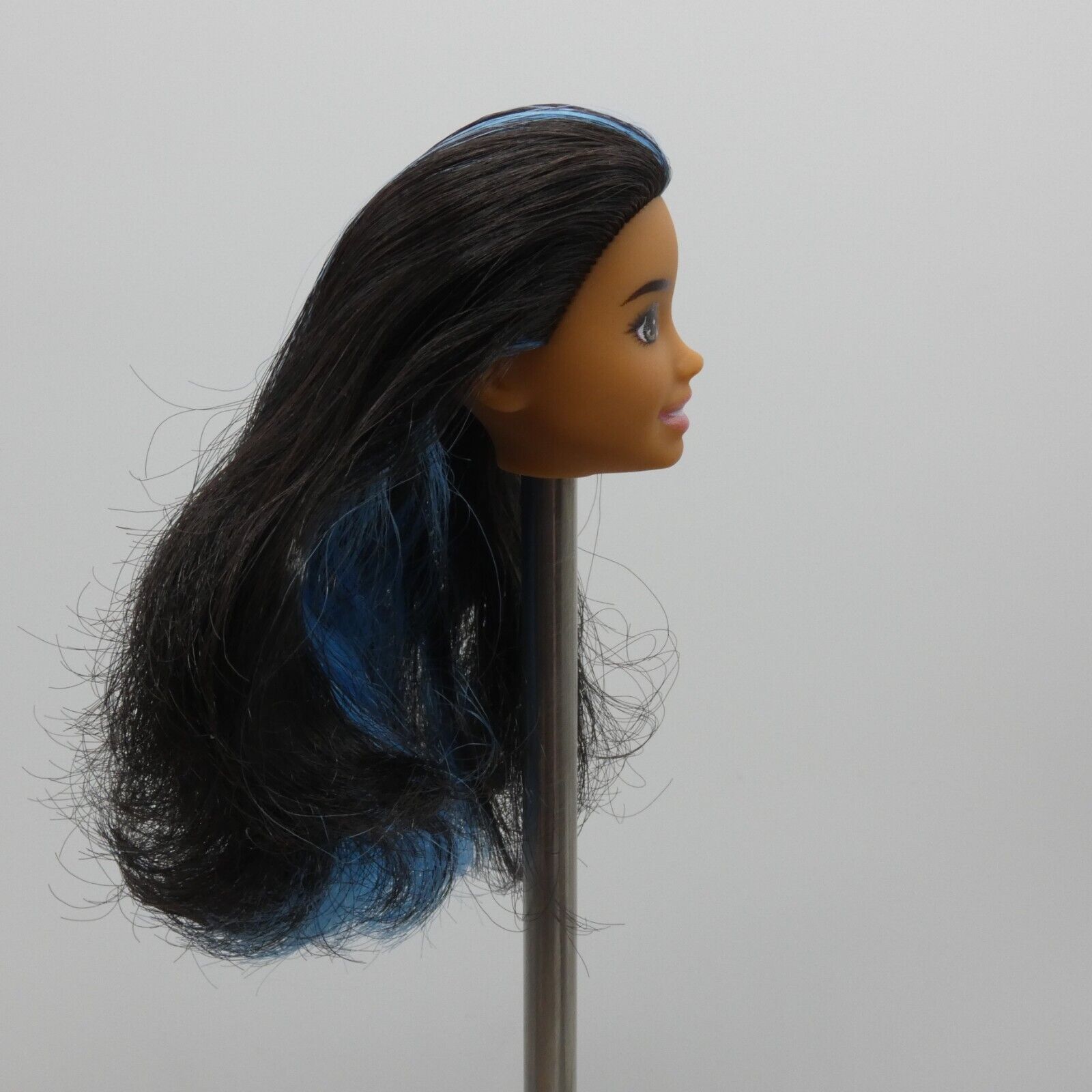 Barbie Skipper Babysitter Doll Head Black Blue Hair Hispanic 2022 Mattel HJY34