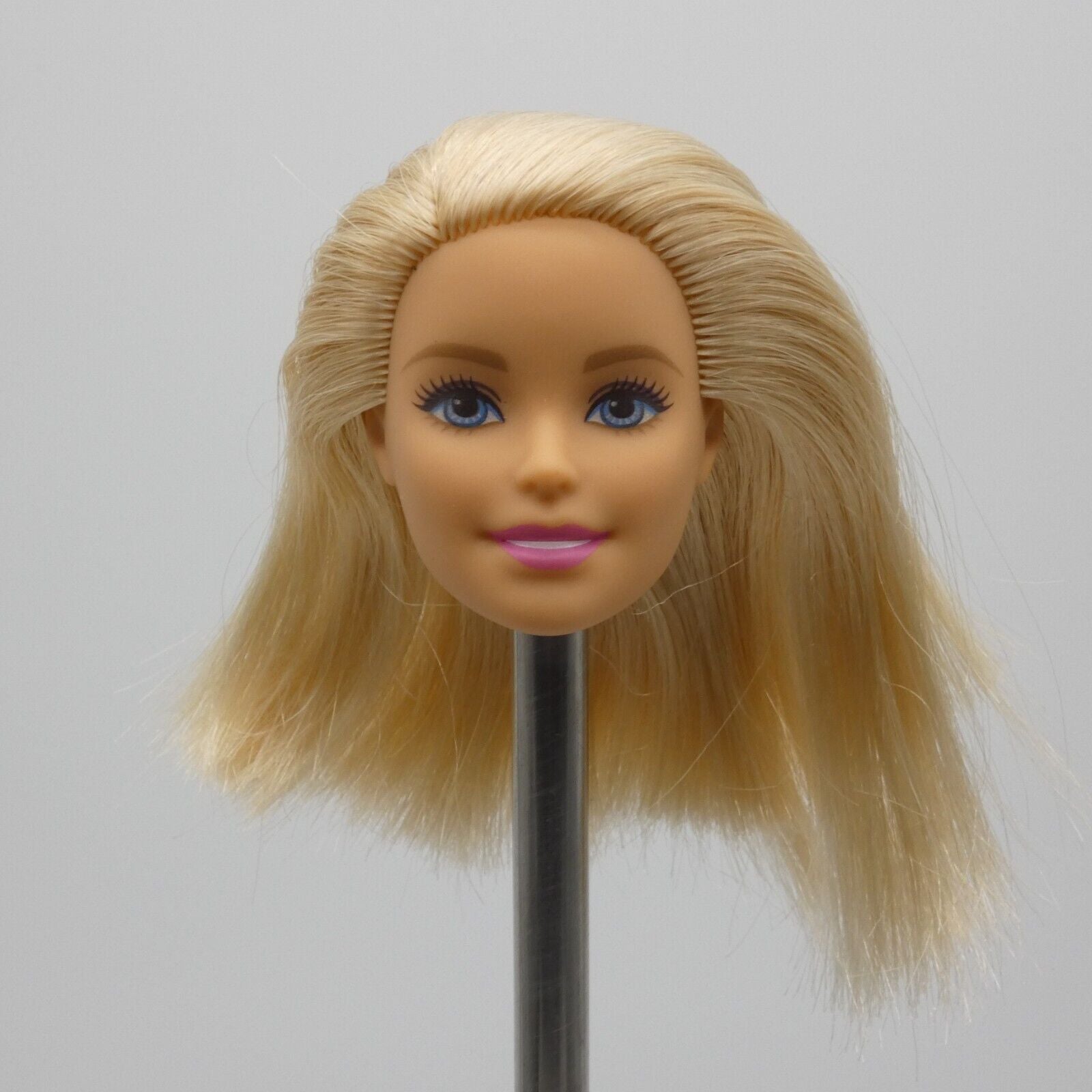 Barbie Fashion Doll Head Millie Face Blonde Blue Eyes Right Side Part Mattel