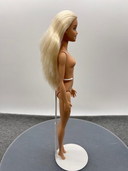 Barbie Doll Millie Blonde Nude Straight Arms Heel Feet 2022 Mattel HBV05