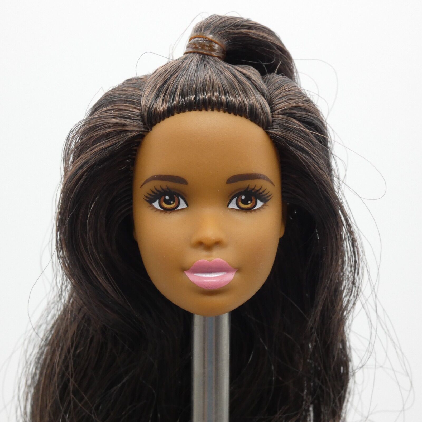 Barbie AA Play N Wash Pets Doll Head Only Asha Face Medium Skin Tone 2019 FXH12