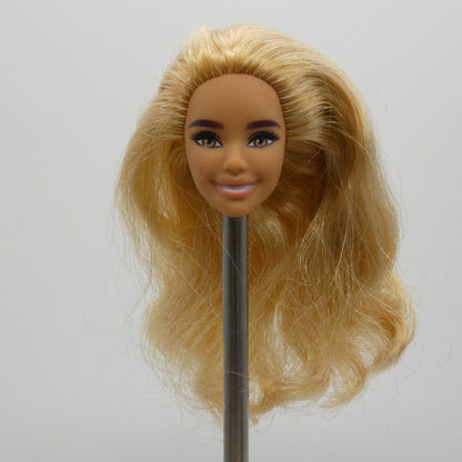 Barbie Fashionistas 173 Doll Head Carnaval Face Blonde Hair 2021 Mattel GRB65