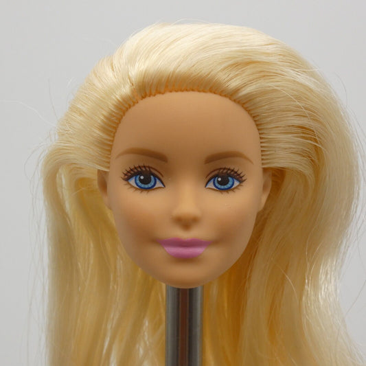 Barbie Made To Move Martial Artist Doll Head Millie Blonde Closed Mouth DWN39