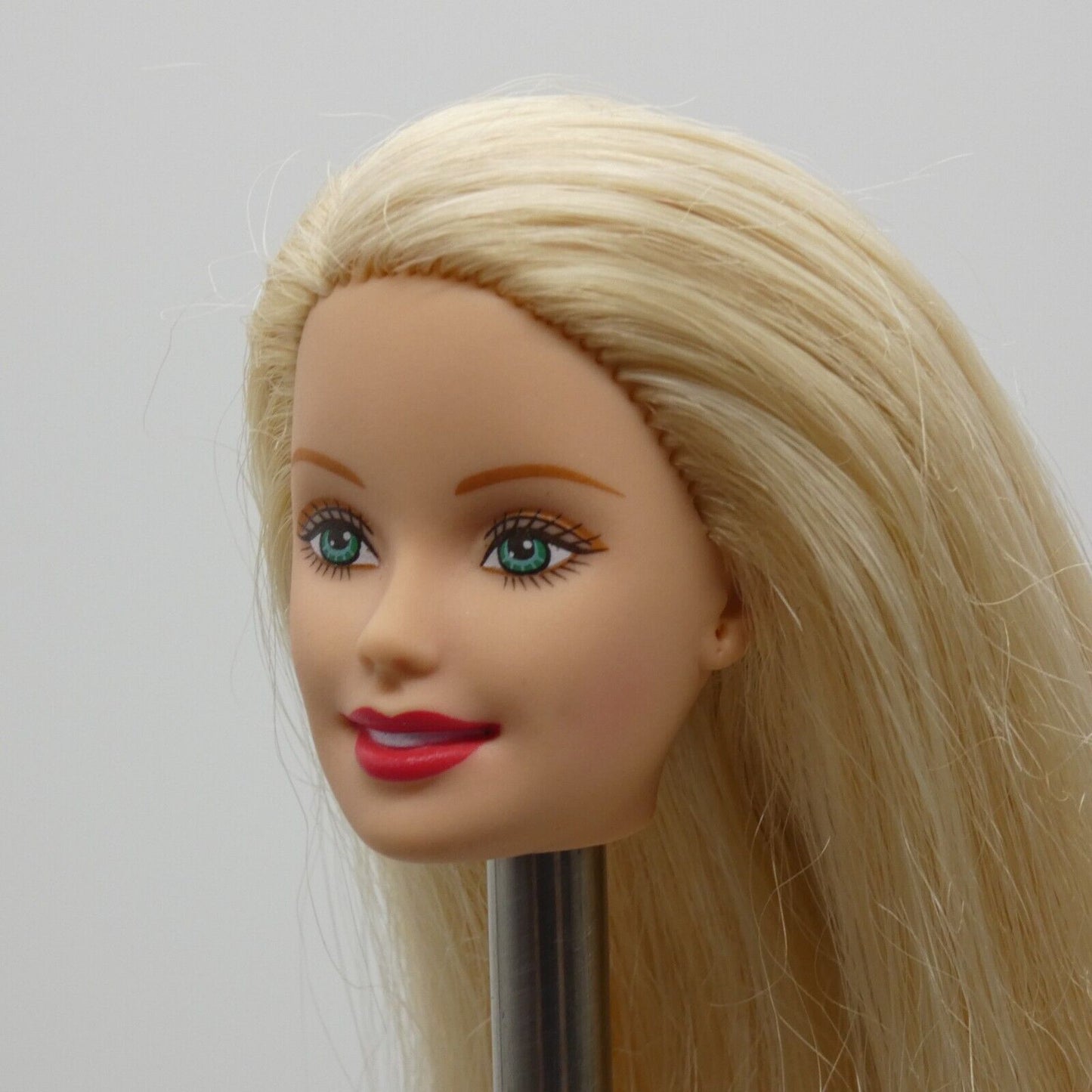 Barbie Holiday Joy Doll Head Generation Girl Face Blonde Green Eyes 2003 56286