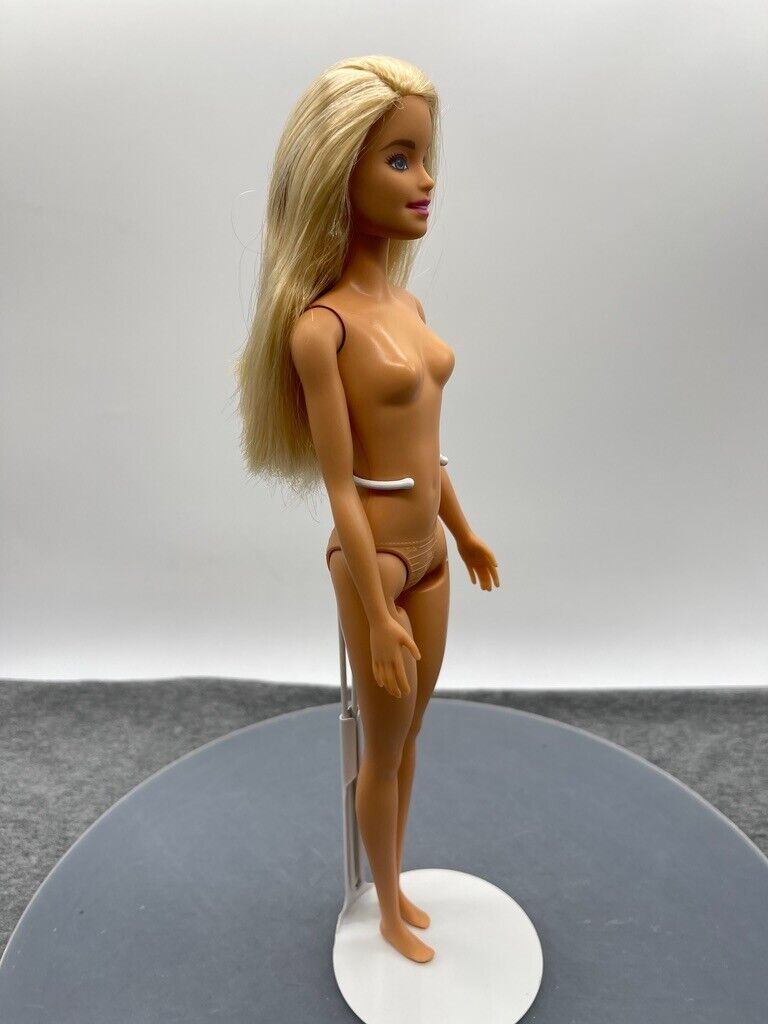 Barbie Doll Millie Blonde Nude Straight Arms Heel Feet Left Side Part 2009 Body