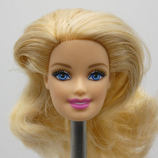 Barbie Fashionistas Doll Head Generation Girl CEO Blonde Light Skin Tone Mattel