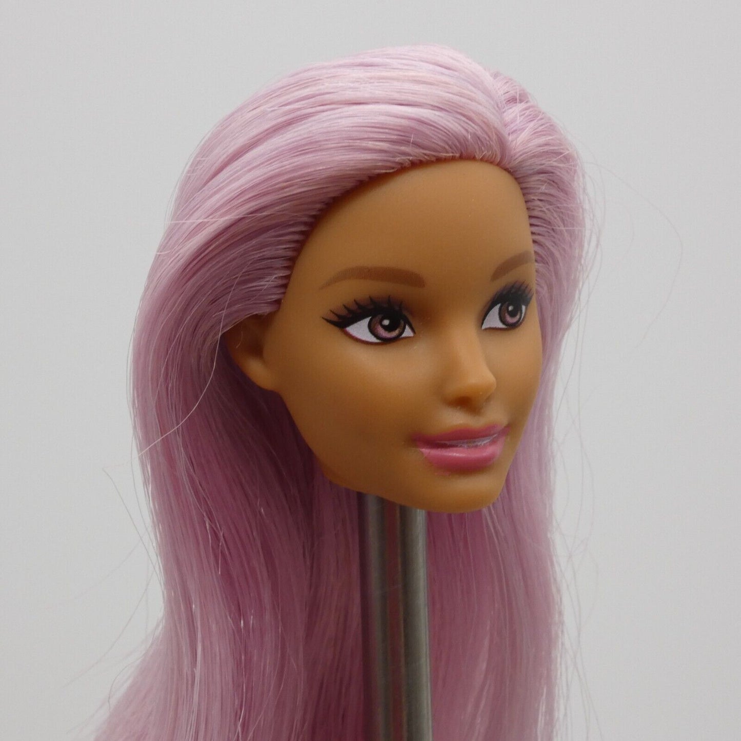 Barbie Careers Pop Star Doll Head Neysa Face Purple Hair Side Glance FXN98 2019