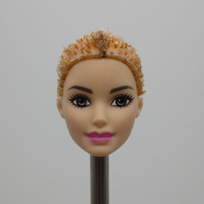 Barbie Neysa Face Doll Head Blonde Green Eyes Light Skin 2018 Mattel FTG84