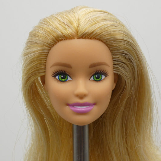 Barbie Doll Head Millie Face Blonde Green Eyes Light Skin 2021 Mattel GFF61