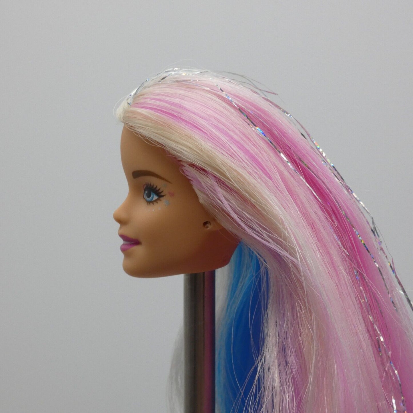 Barbie Fantasy Hair Doll Head Millie Face Pink Blue Blonde Hair 2020 GHN04 M4