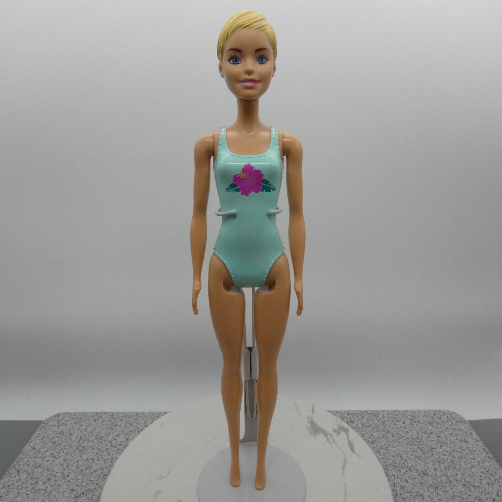 Barbie Color Reveal Doll Millie Face Blonde Hair Hibiscus Swimsuit GNF85 Mattel