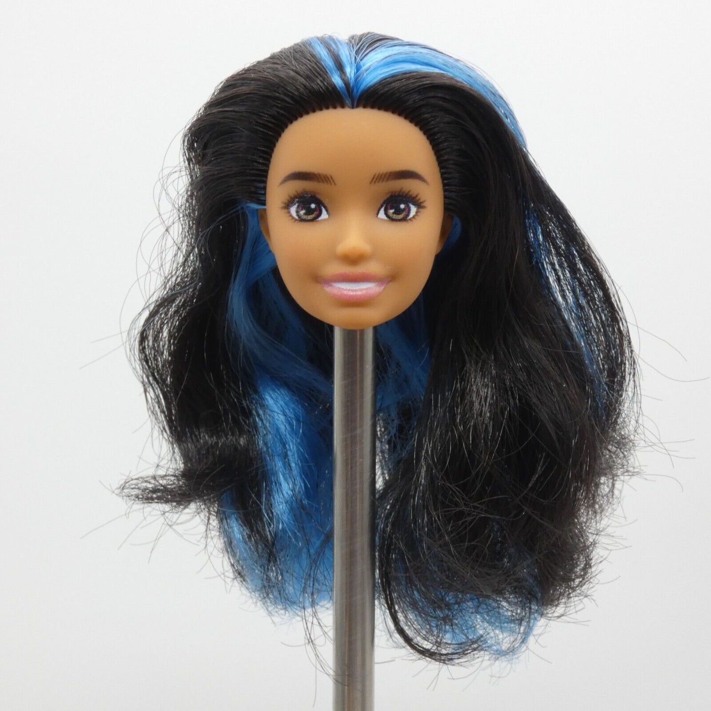 Barbie Skipper Babysitter Doll Head Black Blue Hair Hispanic 2022 Mattel HJY34