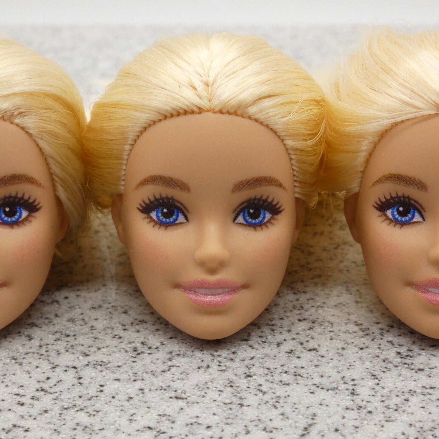 Barbie Made To Move Doll Head Lot 3 Millie Face Blonde Light Volleyball HKT72