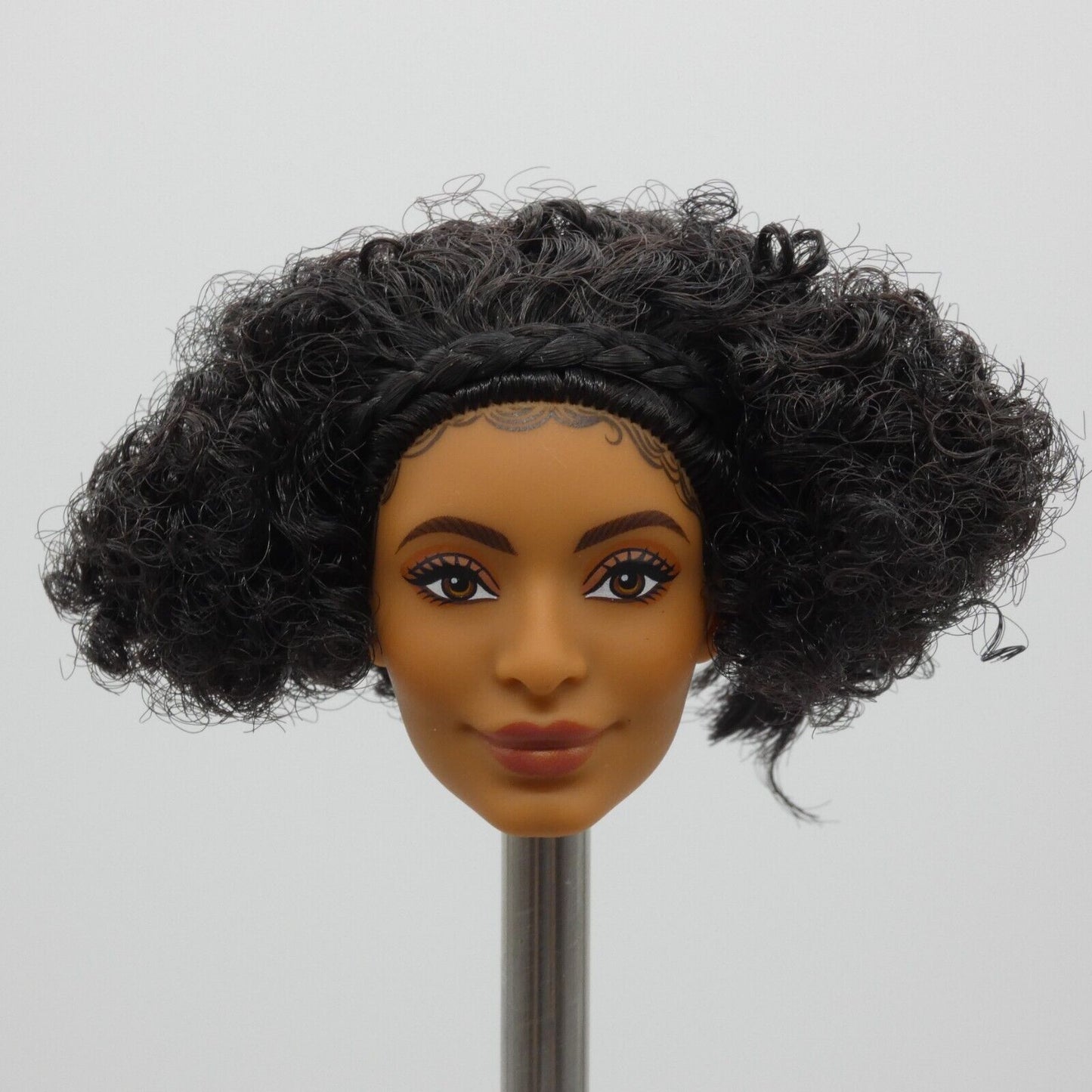 Yara Shahidi Tinkerbell Doll Head Curly Hair Medium Skin HNY37 Mattel 2023 MB