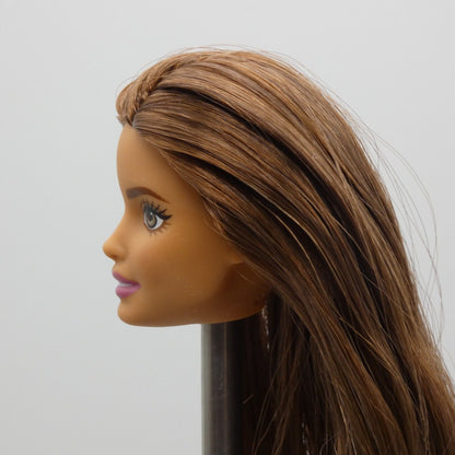 Barbie Fashionistas Doll Head Neysa Brown Hair Medium Light Skin 2023 HKT78