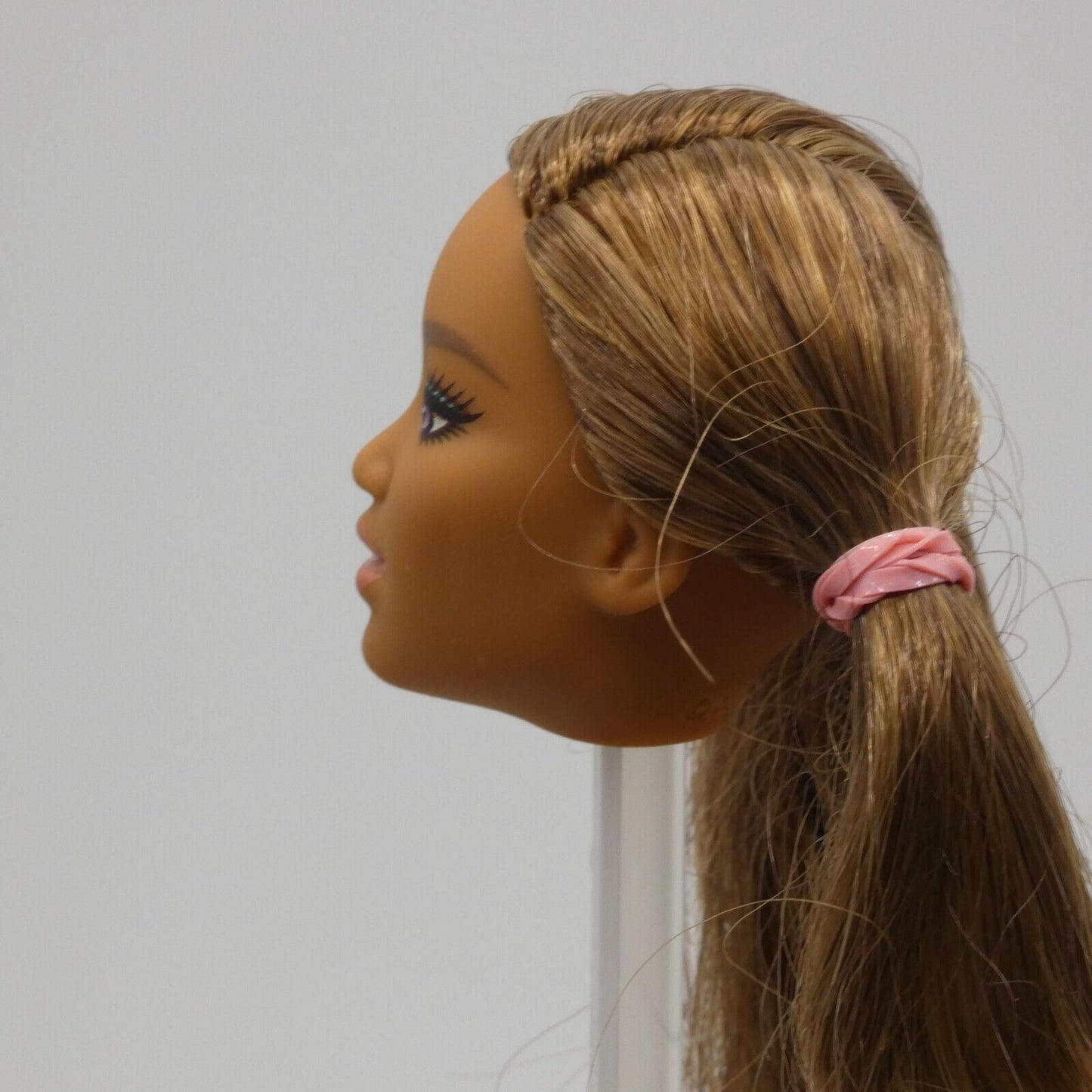 Barbie Loves The Ocean Doll Head Crystal Face Brown Hair Medium Skin Tone 2021