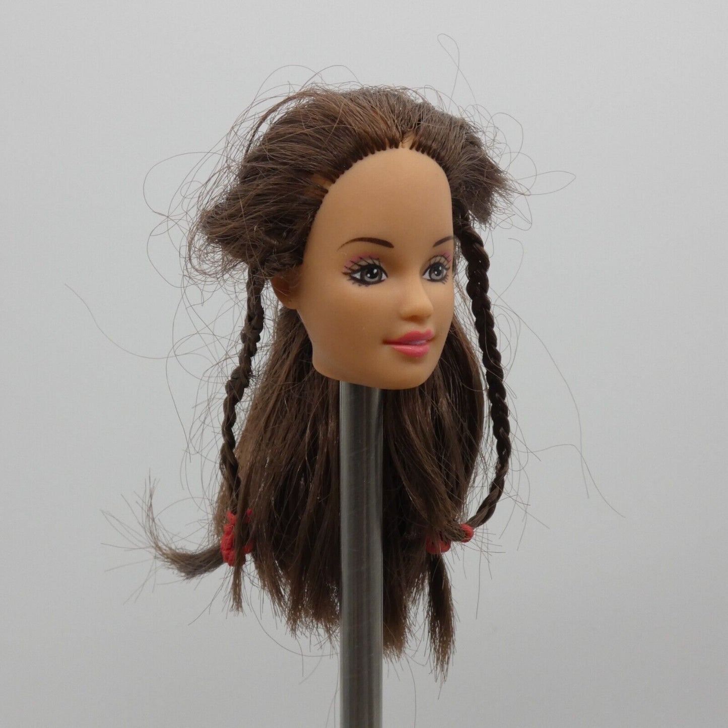 Barbie Palm Beach Teresa Doll Head Brown Eyes Hair Medium Light Skin 2002 53459