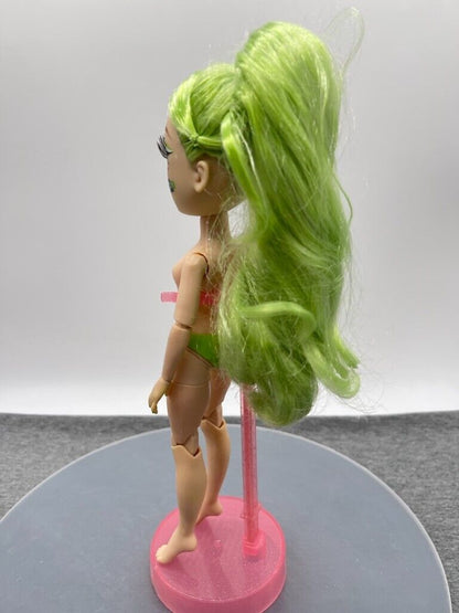 Rainbow High Jade Hunter Doll Cheer Green Hair Cheerleader 2021 Articulated MGA