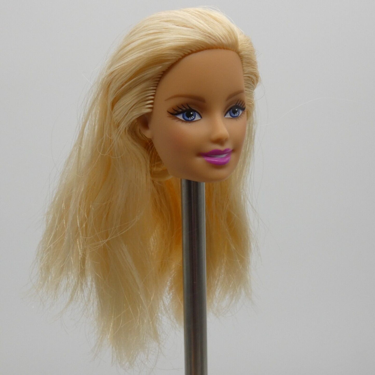 Barbie Generation Girl CEO Face Doll Big Head Only Fashion Fever Blonde Mattel