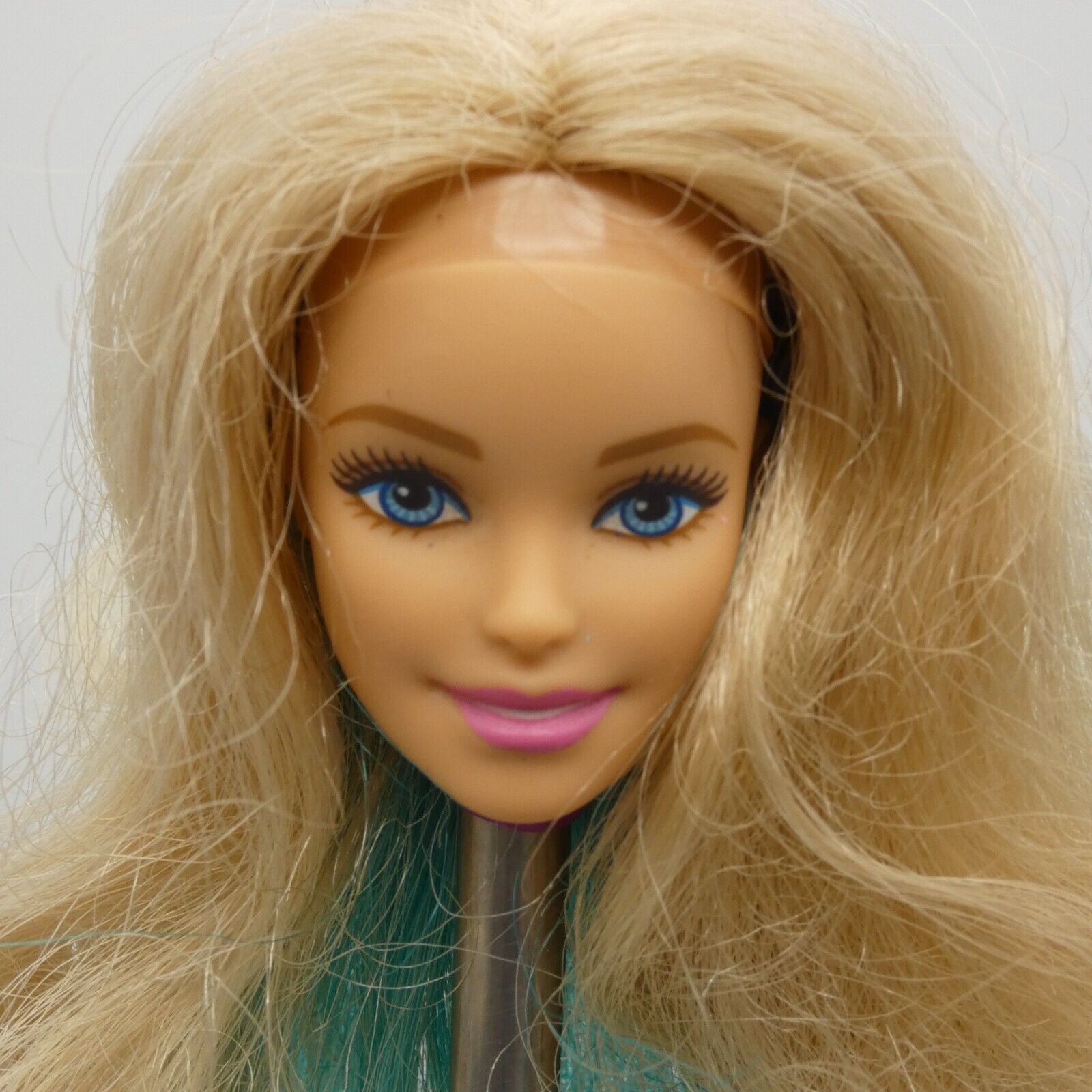 Barbie Day To Night Style Doll Head Millie Face Blonde Teal Hair Change DNR05