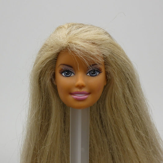 Barbie Generation Girl Doll Head Blonde Bangs Medium Light Skin Cali Girl 2004