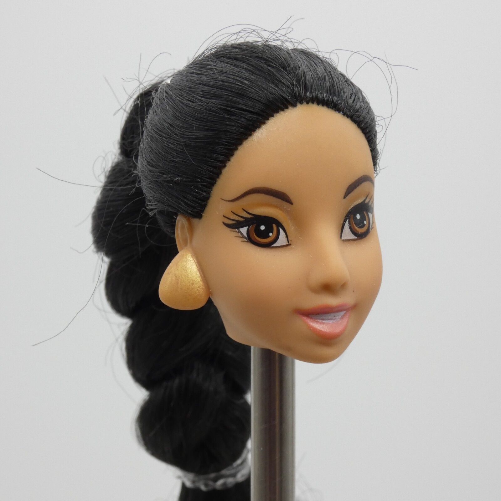 Disney Sparkling Princess Jasmine Doll Head Only 2011 Black Hair Molded Earrings