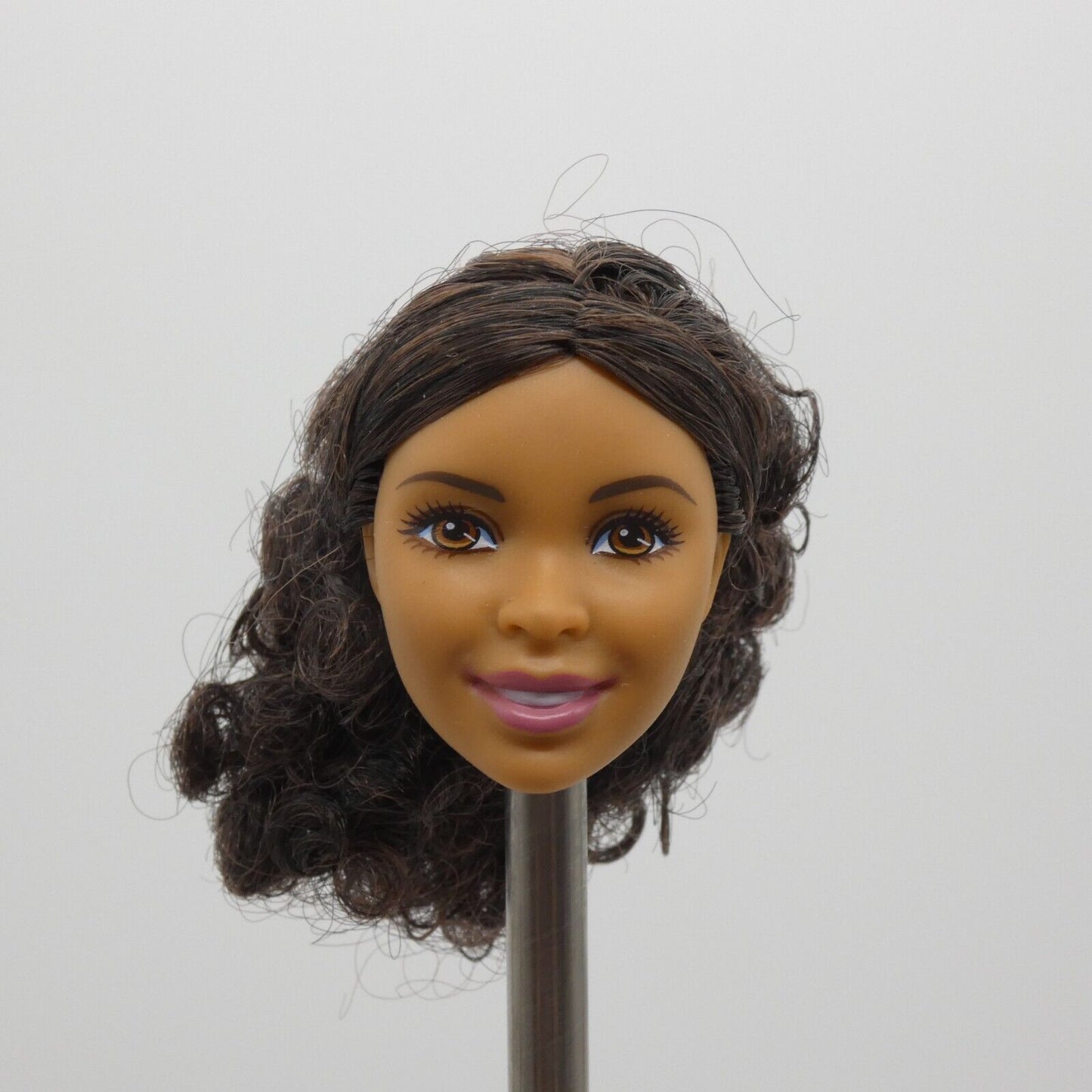 Barbie 2016 President Nikki Doll Head Curly Hair Medium Skin AA DPN03 Mattel