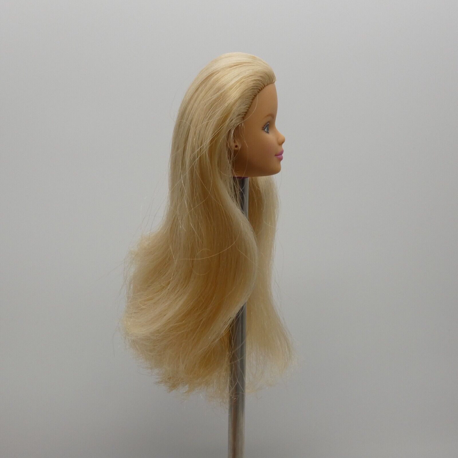 Barbie With Love Doll Head Mackie Face Blonde Medium Light Skin 38003 1999