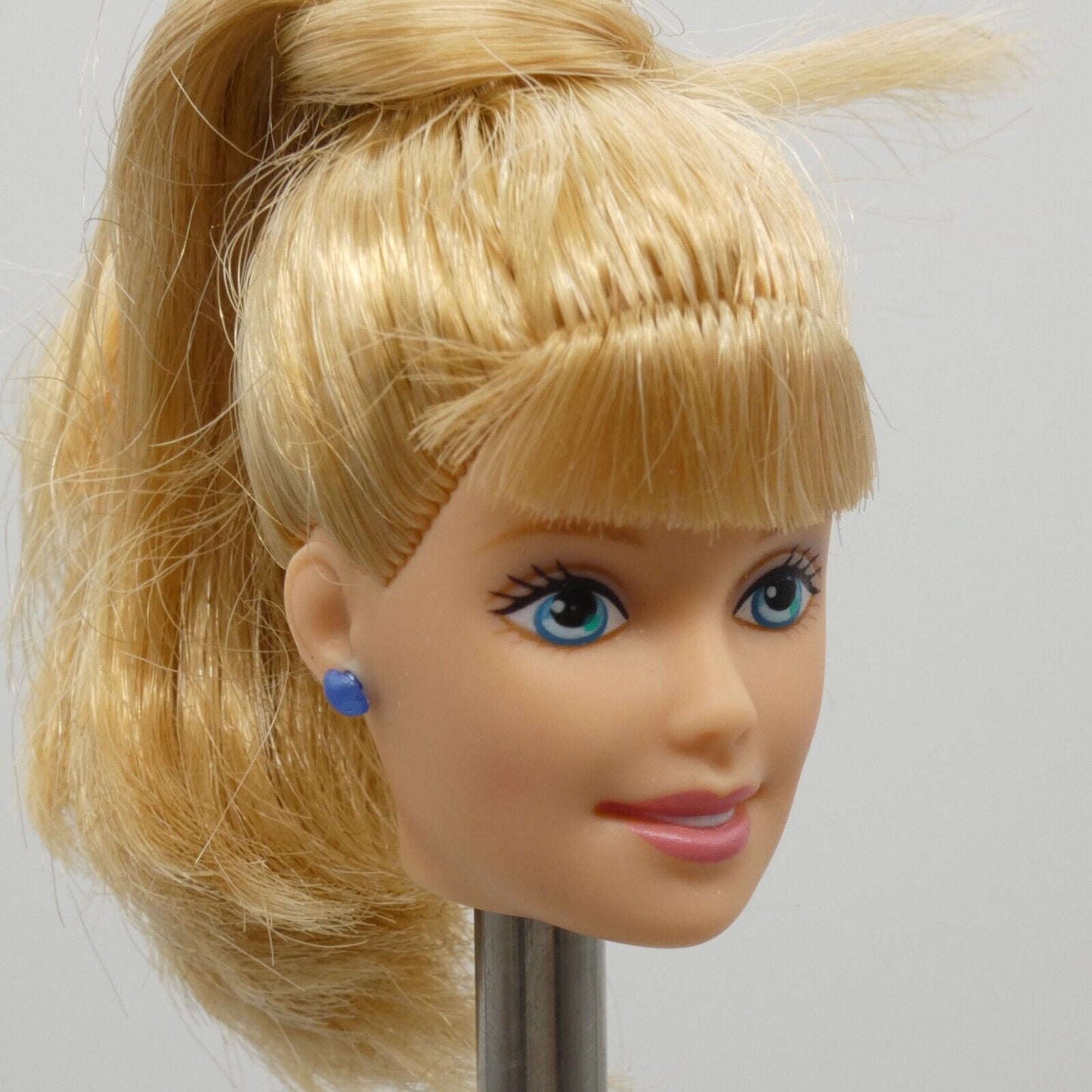 Barbie Olympic Star Skater Doll Head Generation Girl Blonde Medium Light Skin