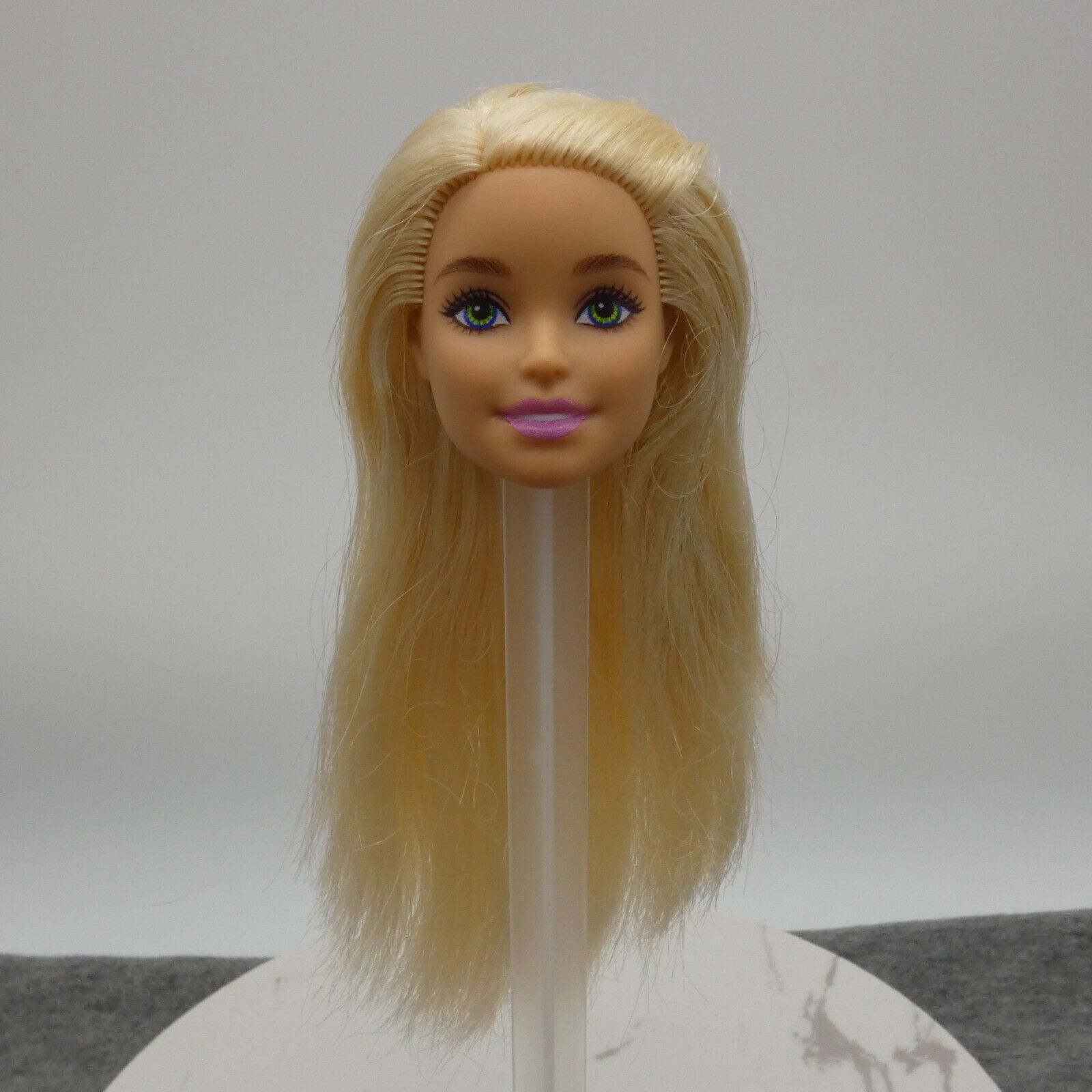 Barbie Travel Doll Head Only Millie Face Blonde Green Eyes FWV25 Mattel 2019