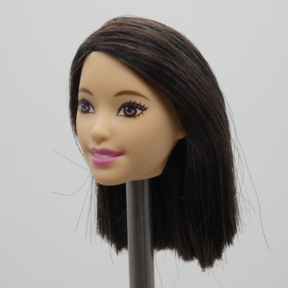 Barbie Fashionistas 30 Doll Head Olivia Light Skin Tone 2016 Mattel DMF32