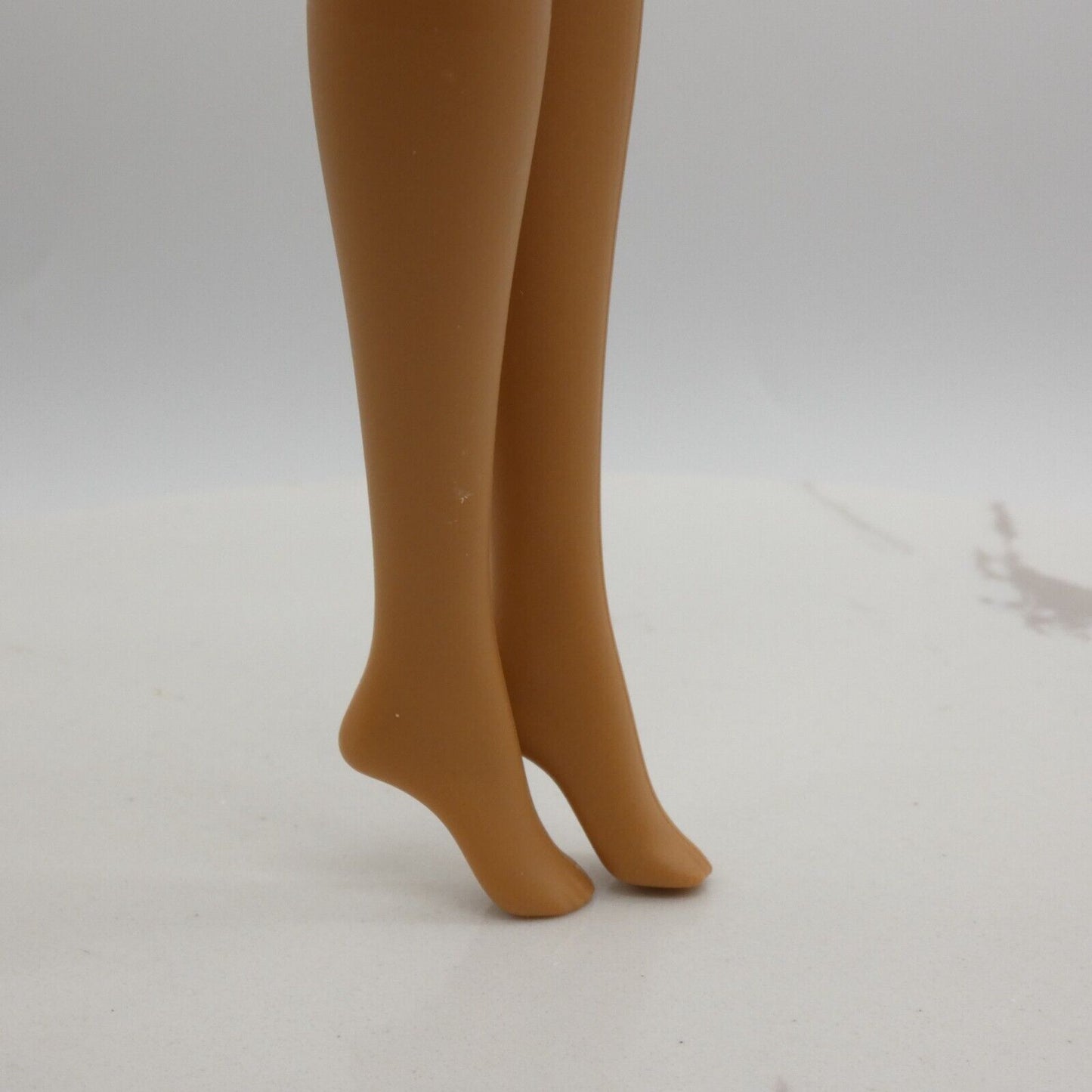 Barbie Fashionistas Doll 2010 Body Only Medium Skin Tone Hispanic Latina