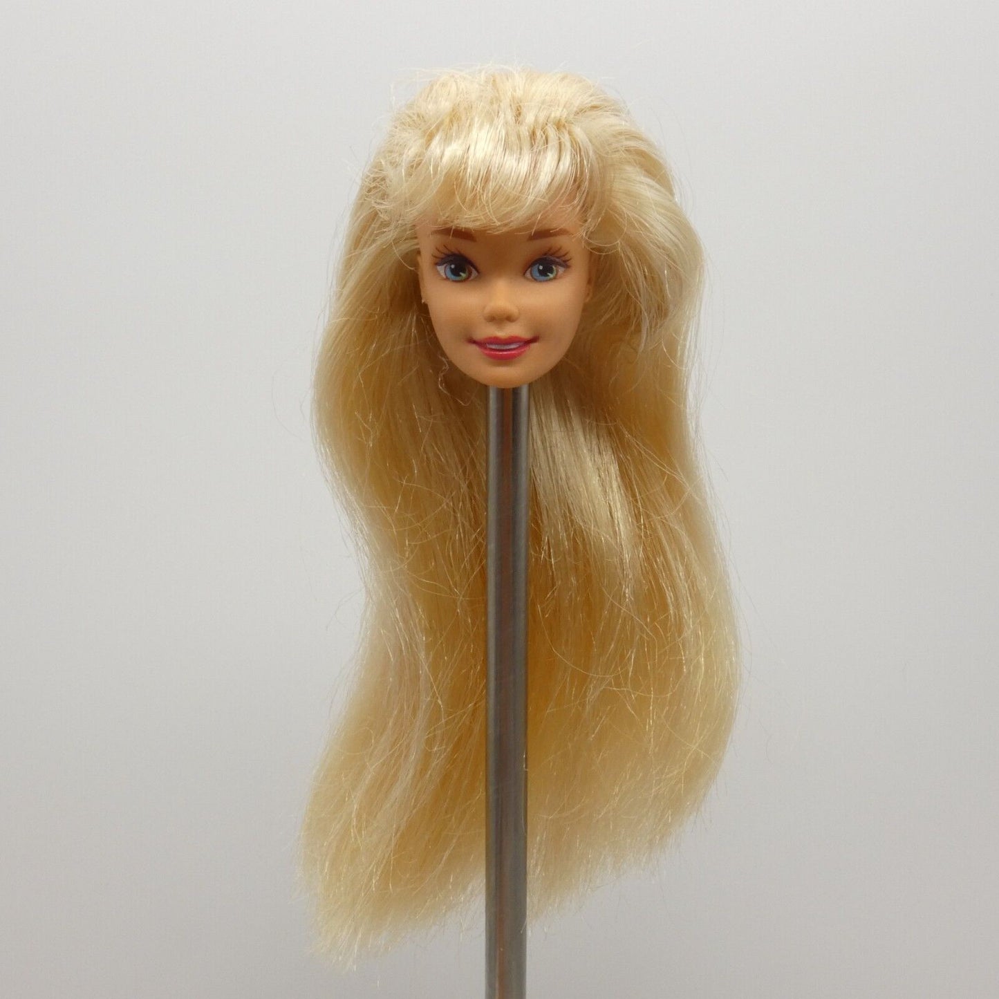 Barbie Teacher Doll Head Blonde Blue Green Eyes SuperStar 1996 Light Skin 13914