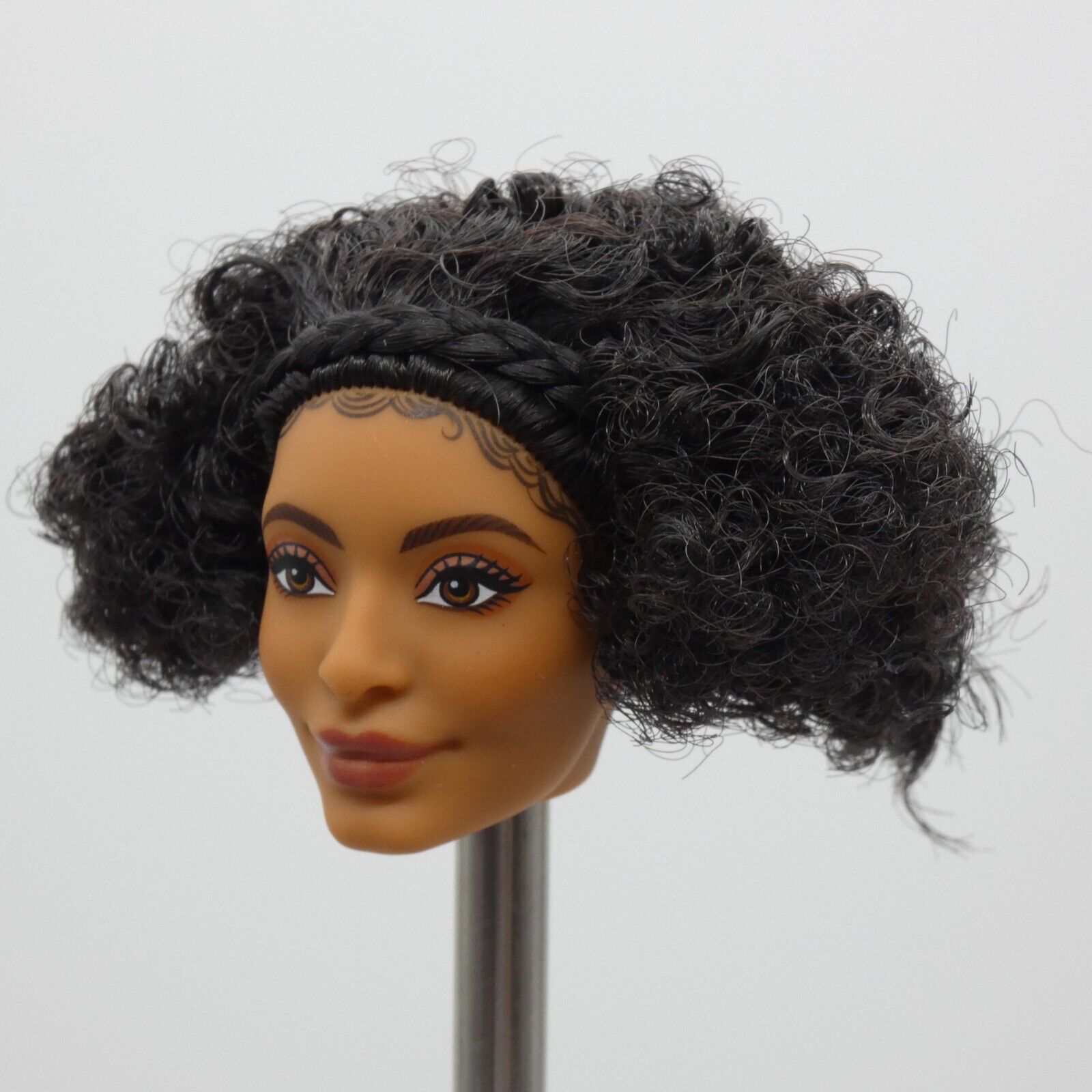 Yara Shahidi Tinkerbell Doll Head Curly Hair Medium Skin HNY37 Mattel 2023 MB