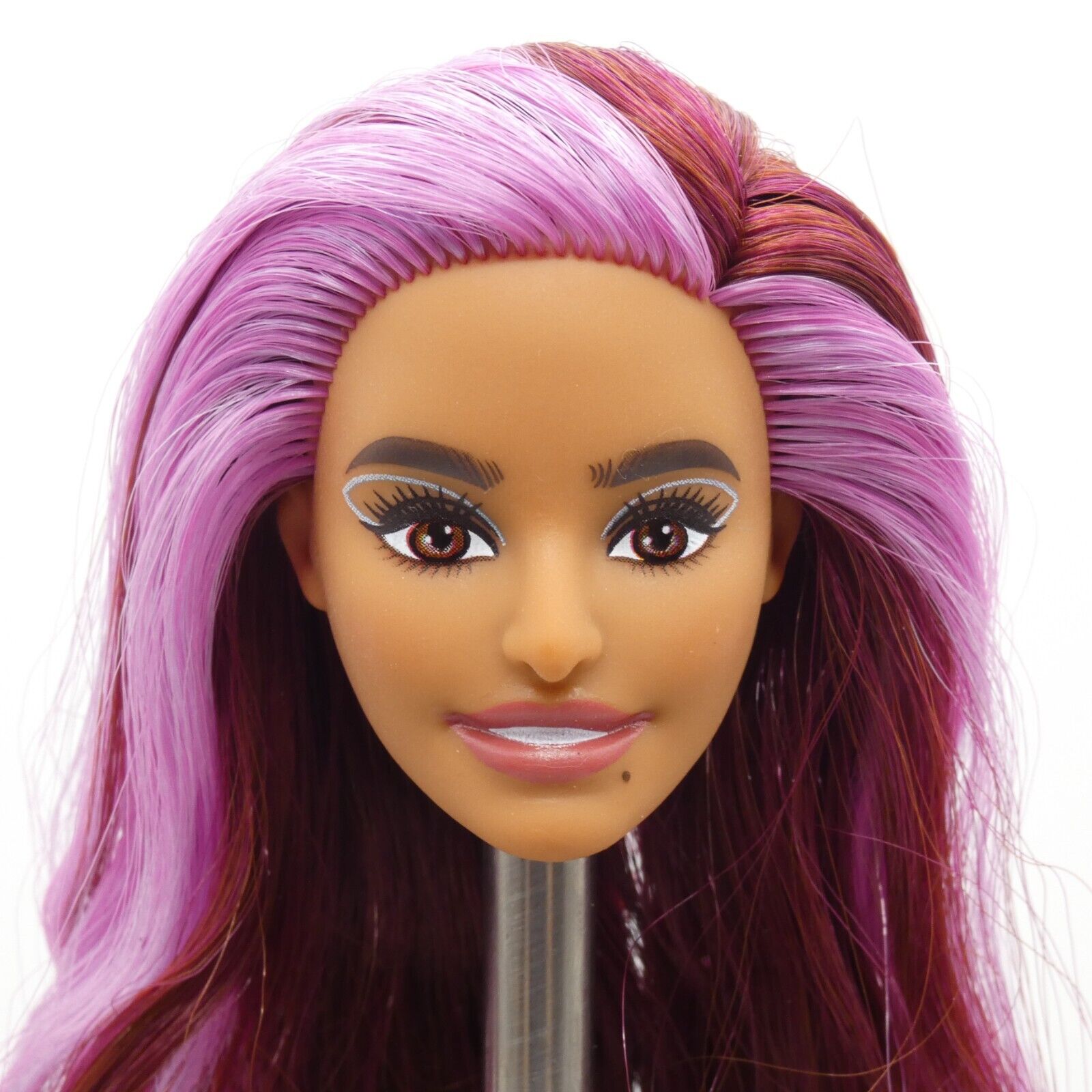 Barbie Fashionistas 207 Doll Head Greek Face Pink Magenta Hair Medium Skin HJT04