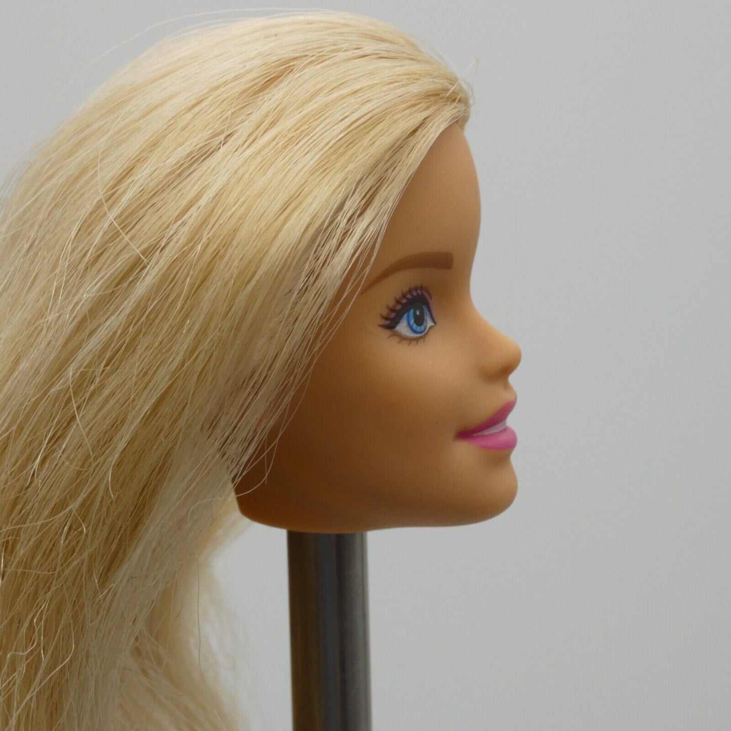 Barbie Made To Move Rock Climber Doll Head Millie Face Blonde 2016 Mattel FGC97