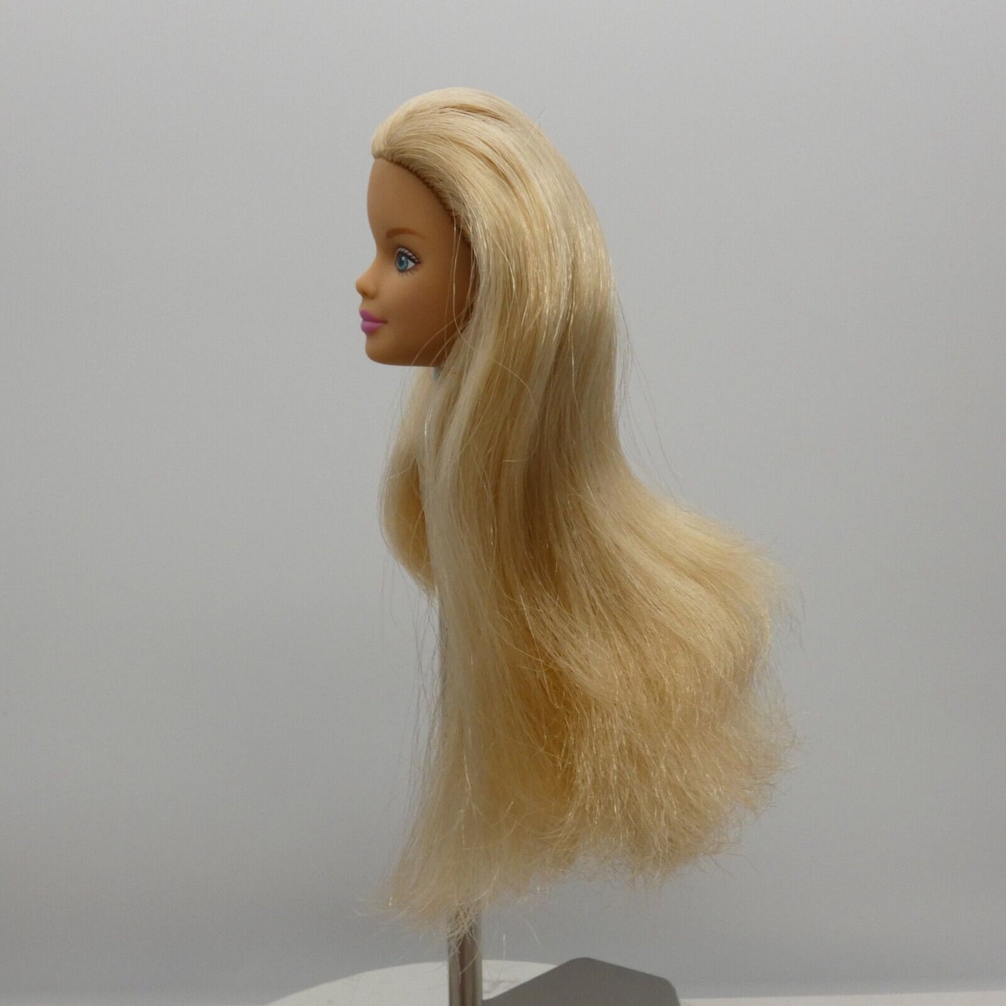 Barbie With Love Doll Head Mackie Face Blonde Medium Light Skin 38003 1999