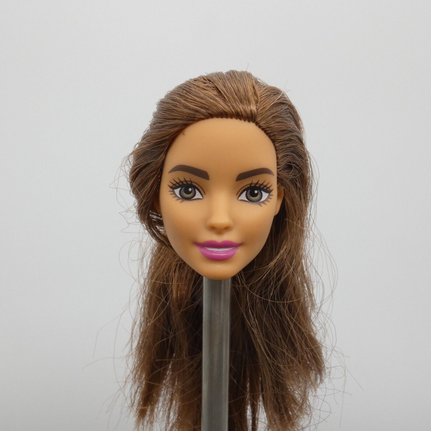 Barbie Make & Sell Boutique Doll Head Neysa Face Brown Hair Eyes 2023 HKT78