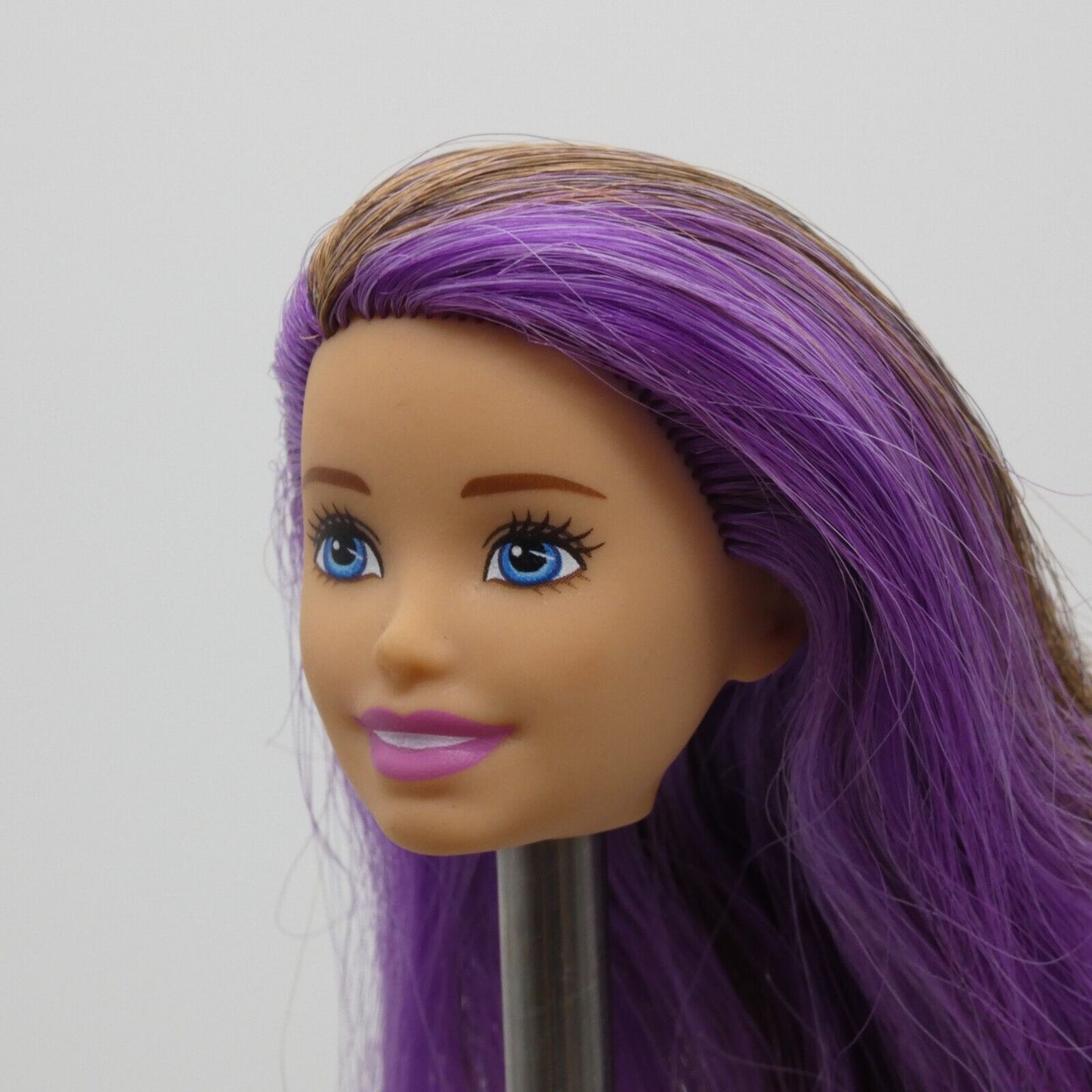 Barbie Skipper Doll Head Brown Hair Purple Eyes Light Skin FJB00 Mattel 2018