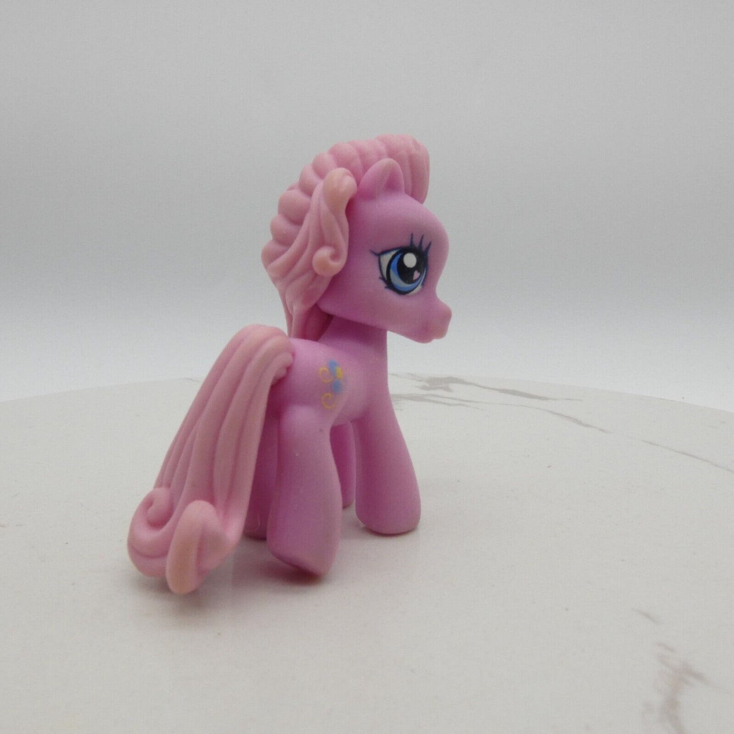 My Little Pony Pinky Pie 2006 Minty And Friends Pink Molded Hair Hasbro