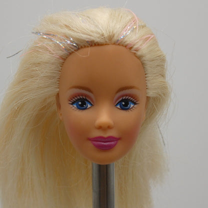 Barbie Beyond Pink Doll Head Only Mackie Face Blonde Pink Hair 1999 Mattel 20017