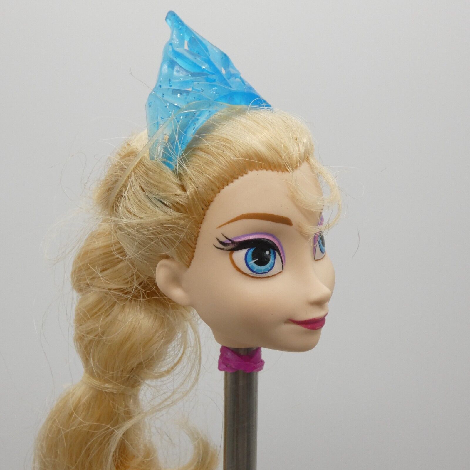 Disney Frozen Ice Power Elsa Doll Head And Crown Only Mattel DMD33