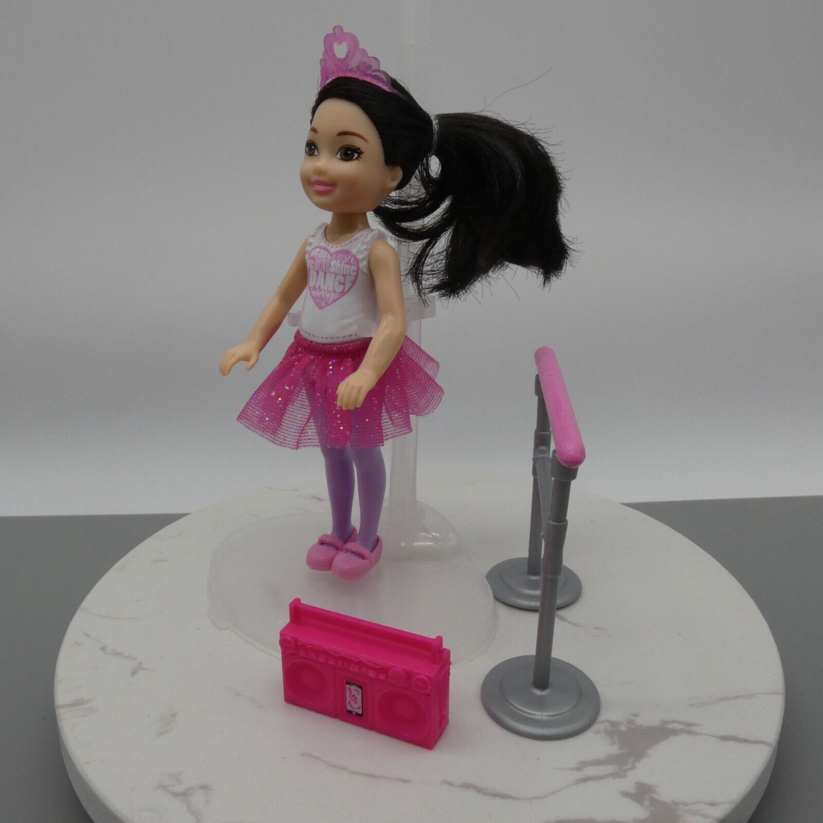 Barbie Chelsea Girl Doll Ballet Black Hair Skirt Shoes Crown Barre 2017 FHK98