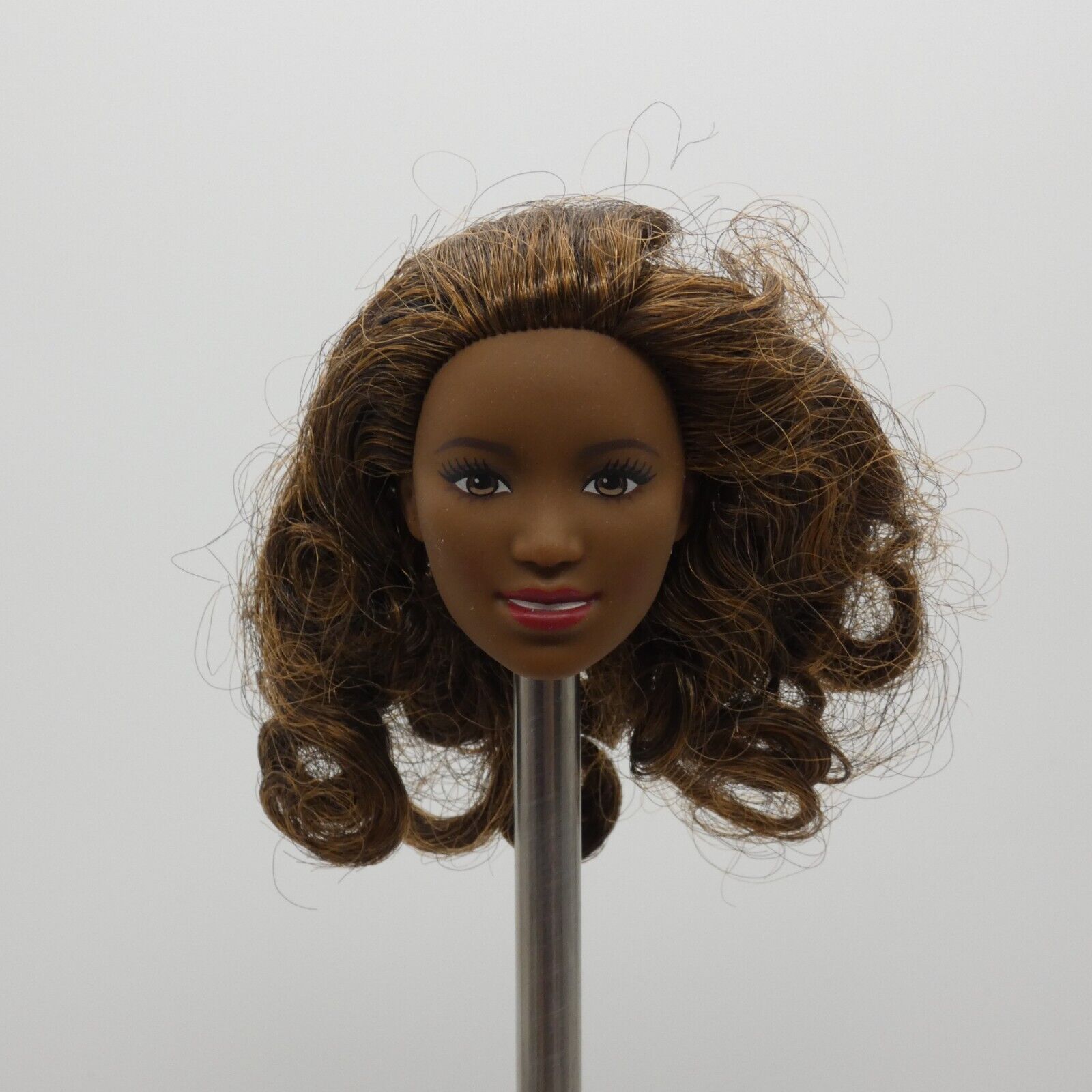 Barbie Fashionistas 39 Doll AA Head Crystal Face Dark Brown Skin 2016 DTF02