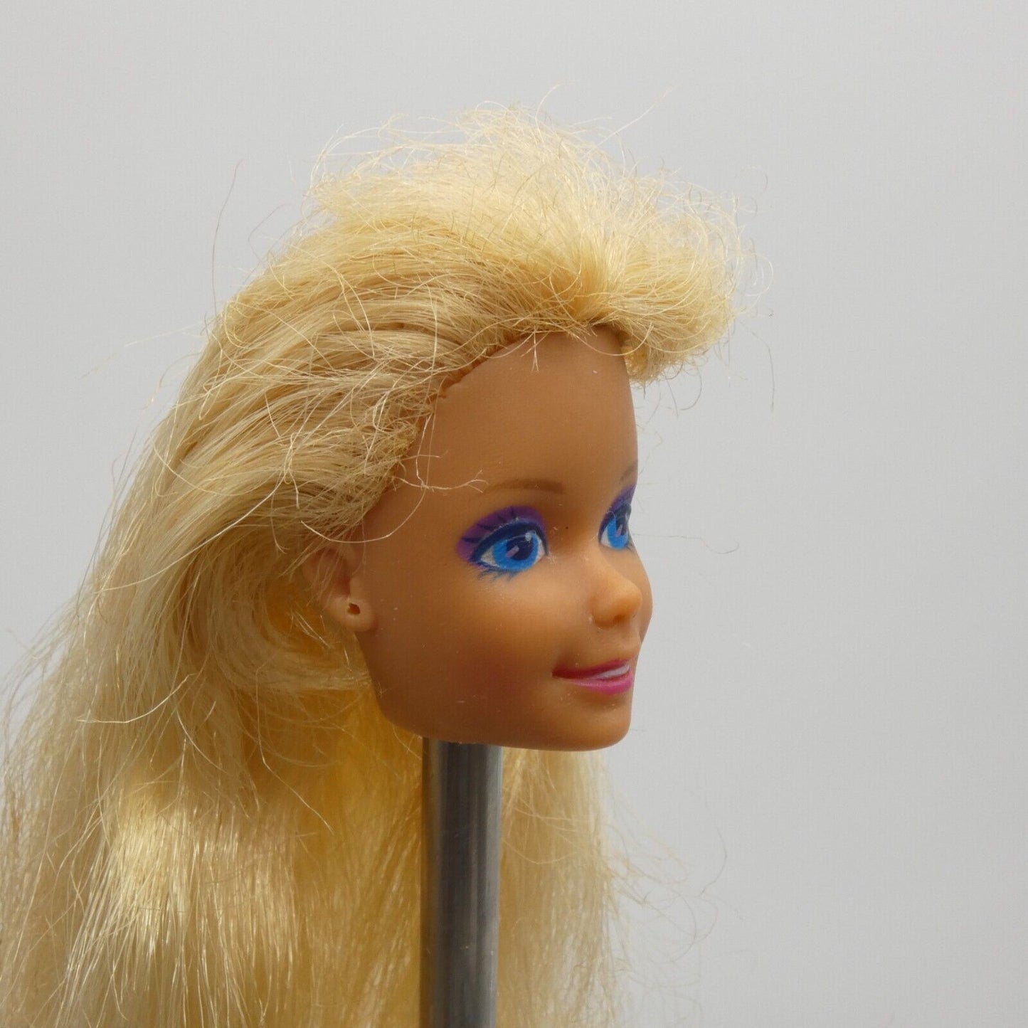 Barbie Dance Club Doll Head Superstar Face Purple Eyeshadow 1989 Mattel 3509