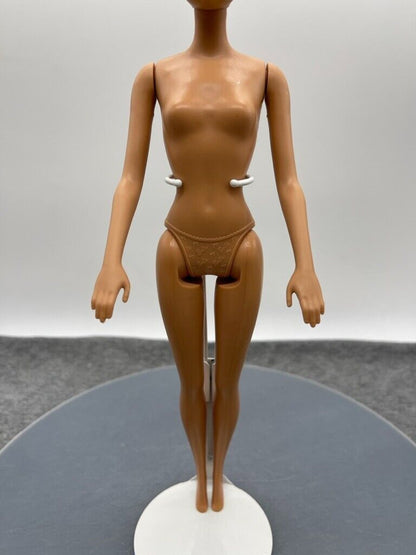 Barbie Doll Generation Girl Face Nude Swimming Motion CEO Mattel 2011 Body