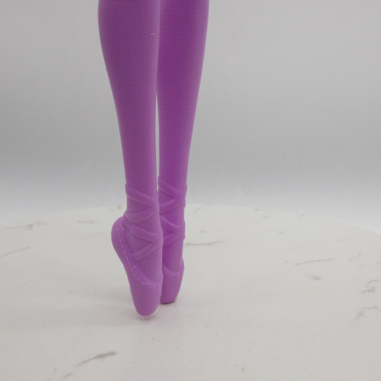 Barbie Ballerina Doll Hispanic Body Purple Bodysuit Pointe Shoes 2020 GJL60