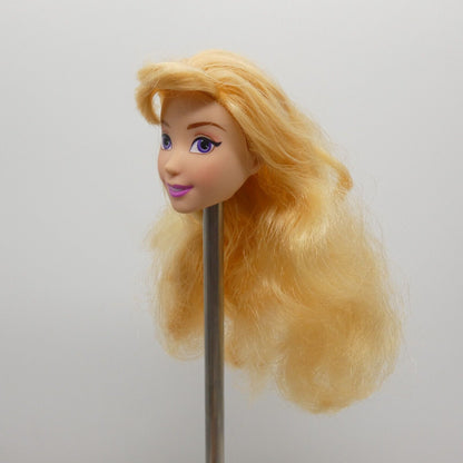 Disney Princess Aurora Doll Body Head Light Skin Royal Shimmer Hasbro E0278