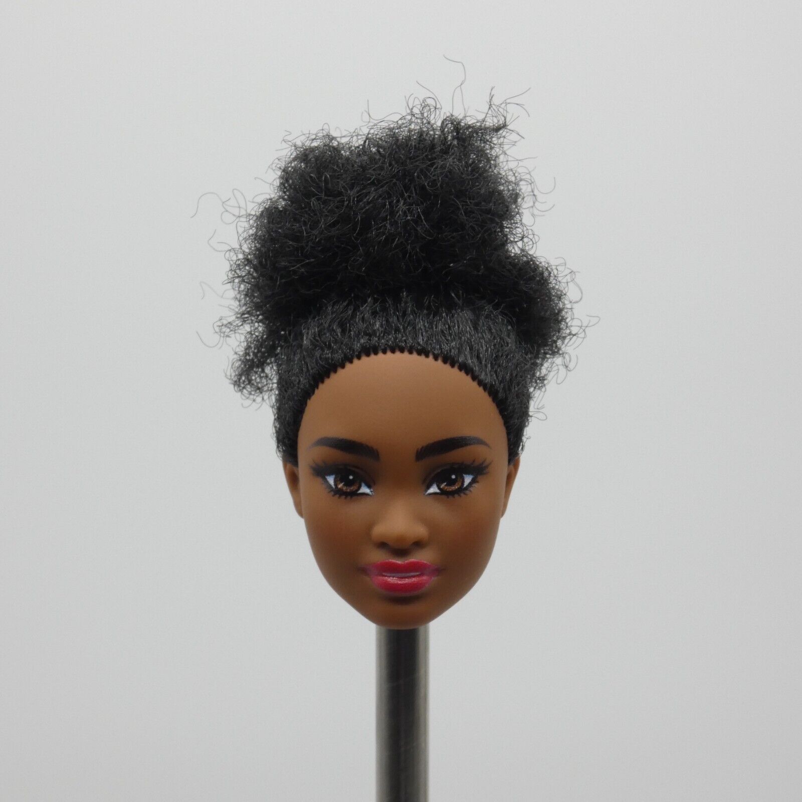 Barbie Doll Pazette Face AA Medium Dark Skin Fashionistas 221 65th 2024  HRH18 B